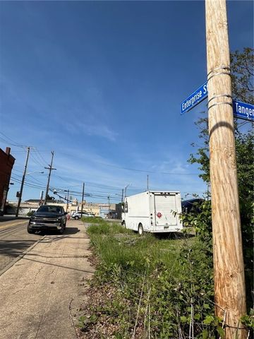 142 Enterprise St, East Liberty, PA 15206