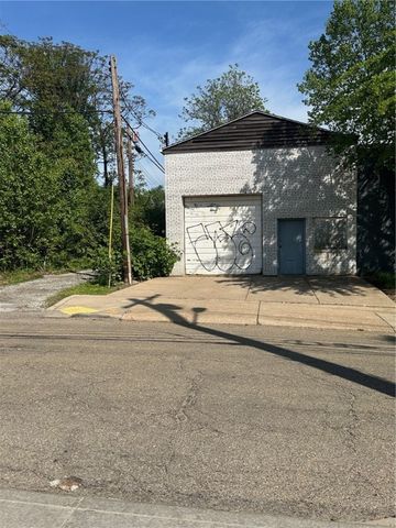 142 Enterprise St, East Liberty, PA 15206