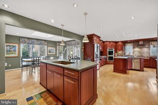 5 KIMBERLY CT, Voorhees, NJ 08043