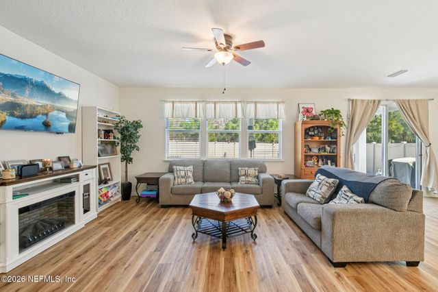 201 PEACE RIVER Road, St. Johns, FL 32259