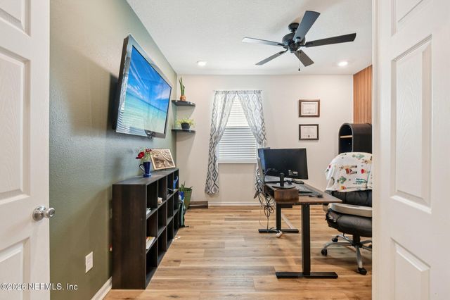 201 PEACE RIVER Road, St. Johns, FL 32259