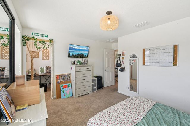 201 PEACE RIVER Road, St. Johns, FL 32259