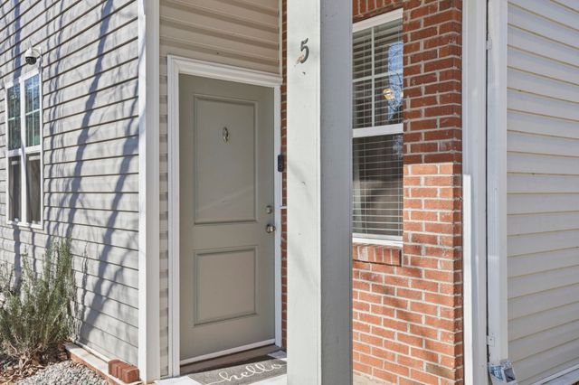 5 Huntress Drive, Greer, SC 29651