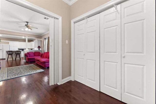 827 Clarence Street, Lake Charles, LA 70601