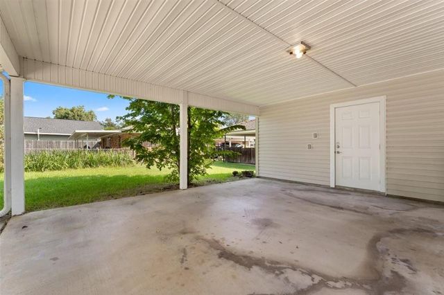 827 Clarence Street, Lake Charles, LA 70601