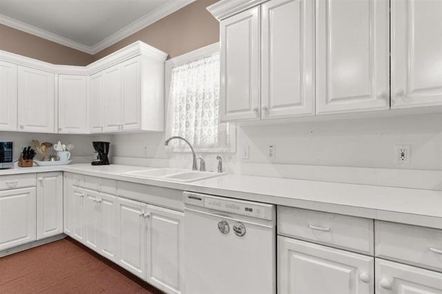 827 Clarence Street, Lake Charles, LA 70601