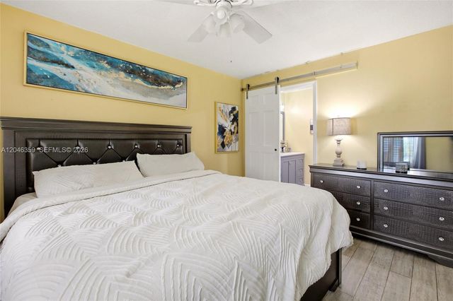 1476 N Mangonia Dr, West Palm Beach, FL 33401