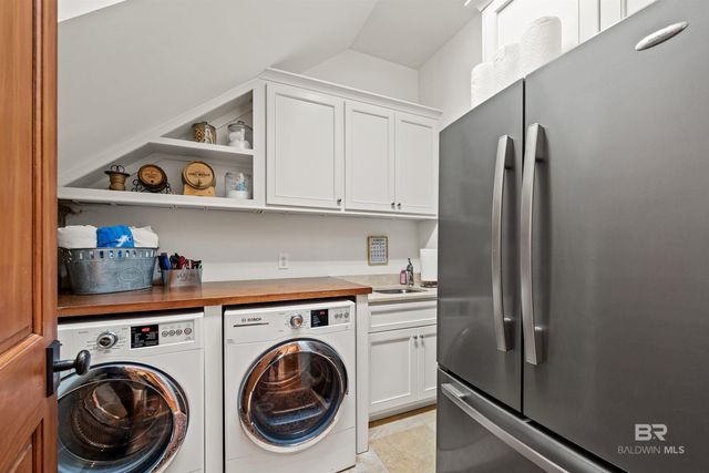 103 Fels Avenue, Fairhope, AL 36532