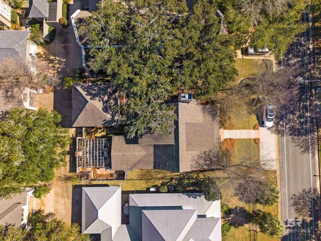 103 Fels Avenue, Fairhope, AL 36532