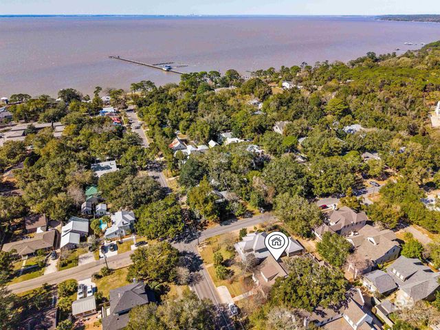 103 Fels Avenue, Fairhope, AL 36532