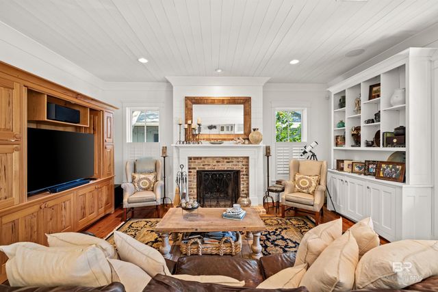 103 Fels Avenue, Fairhope, AL 36532