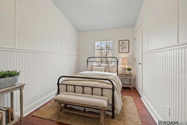 39054 Camp Dr, Prairieville, LA 70769