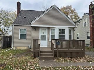 2438 Columbia Road, Berkley, MI 48072