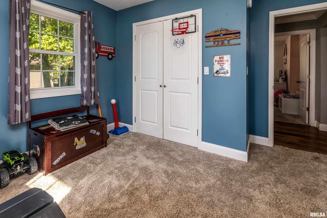 412 Noah Lane, Carterville, IL 62918