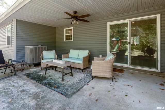 412 Noah Lane, Carterville, IL 62918