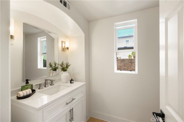 21 Fayence, Newport Coast, CA 92657