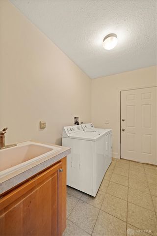 1393 Dutch Thomas Road, Peebles, OH 45660