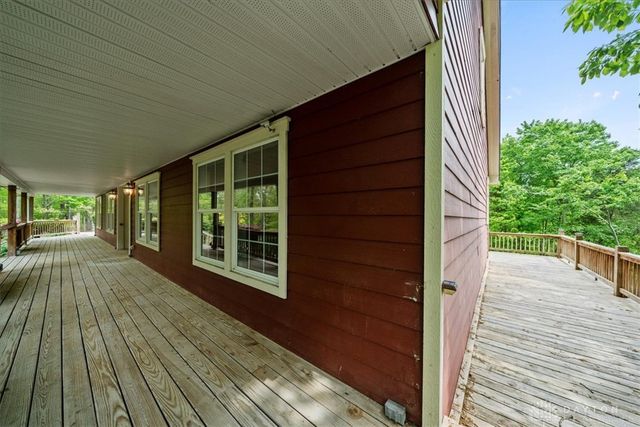 1393 Dutch Thomas Road, Peebles, OH 45660