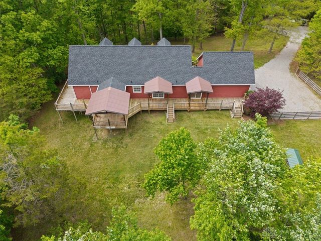 1393 Dutch Thomas Road, Peebles, OH 45660