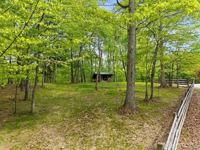 1393 Dutch Thomas Road, Peebles, OH 45660