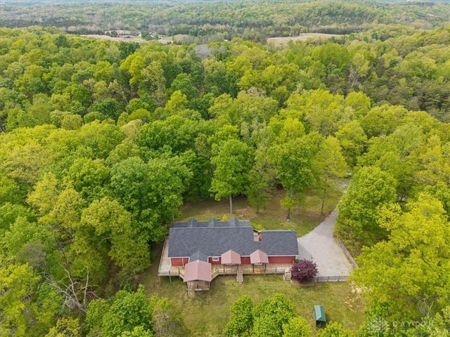 1393 Dutch Thomas Road, Peebles, OH 45660