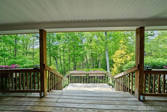 1393 Dutch Thomas Road, Peebles, OH 45660