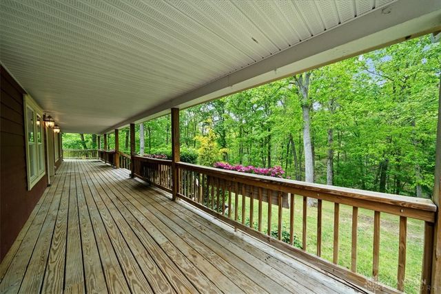 1393 Dutch Thomas Road, Peebles, OH 45660