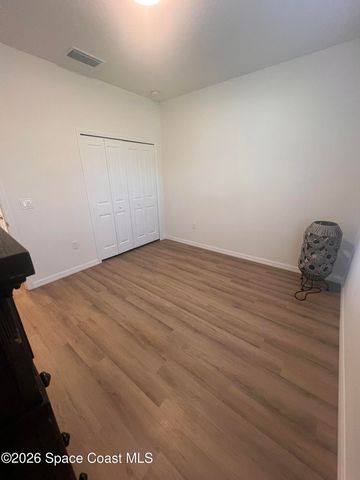 1146 Sexton Road SW, Palm Bay, FL 32908