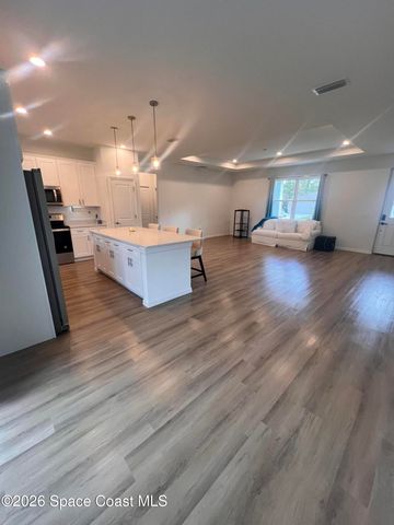 1146 Sexton Road SW, Palm Bay, FL 32908