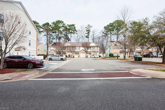 431 Old Colonial Way Unit 303, Newport News, VA 23608