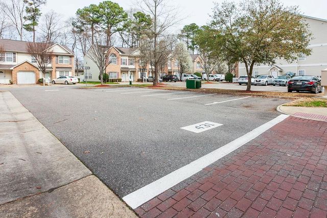 431 Old Colonial Way Unit 303, Newport News, VA 23608