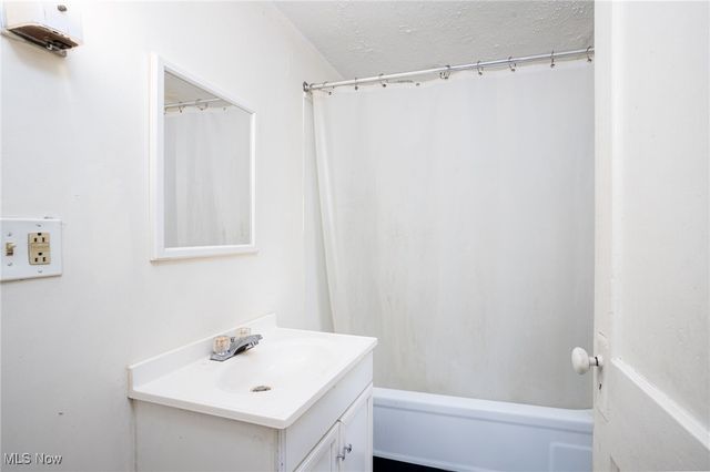 1333 Meriline Street, Cuyahoga Falls, OH 44221