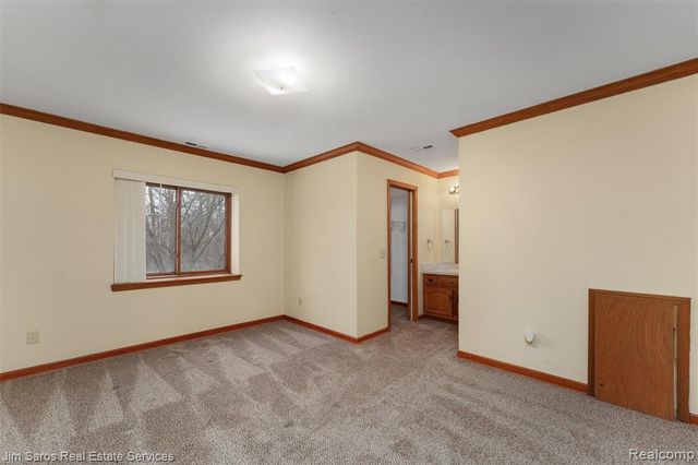 64 Rosebud Lane, Mount Clemens, MI 48043