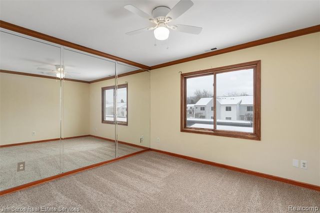 64 Rosebud Lane, Mount Clemens, MI 48043