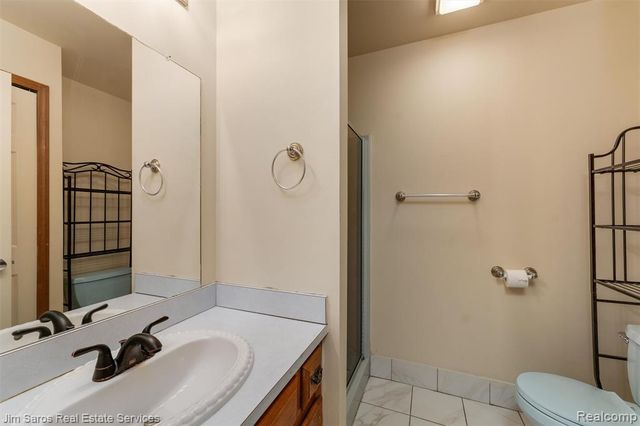 64 Rosebud Lane, Mount Clemens, MI 48043