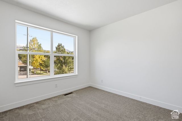 727 S ROBISON LN, Logan, UT 84321