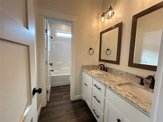 404 Cody Circle N, Sulphur Springs, TX 75482