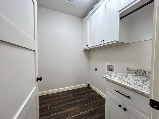 404 Cody Circle N, Sulphur Springs, TX 75482