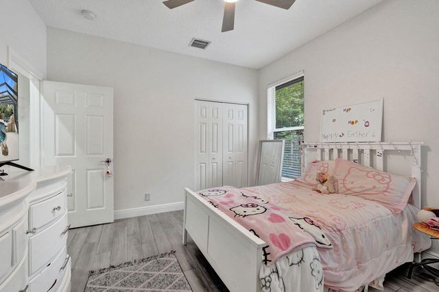 4209 180th Avenue N, Loxahatchee, FL 33470