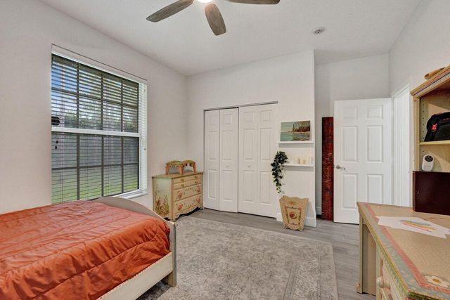 4209 180th Avenue N, Loxahatchee, FL 33470