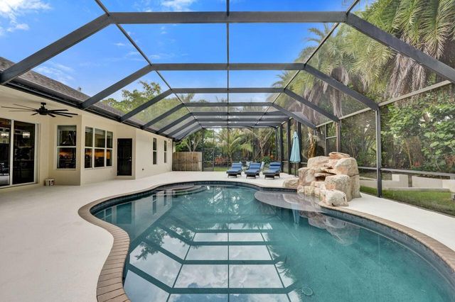 4209 180th Avenue N, Loxahatchee, FL 33470