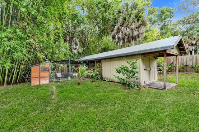 4209 180th Avenue N, Loxahatchee, FL 33470