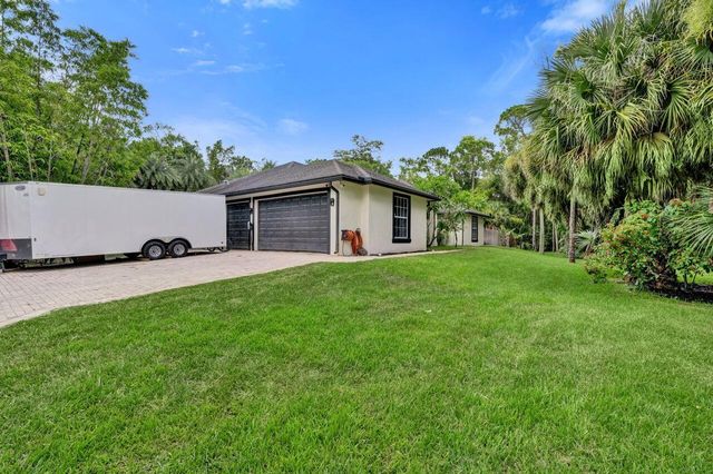 4209 180th Avenue N, Loxahatchee, FL 33470