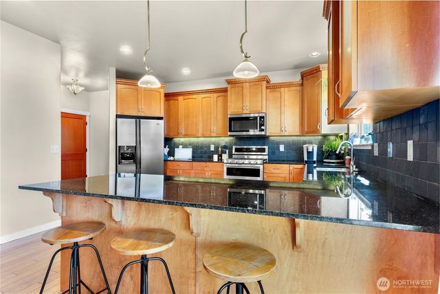 1302 Eastwood Way, Lynden, WA 98264