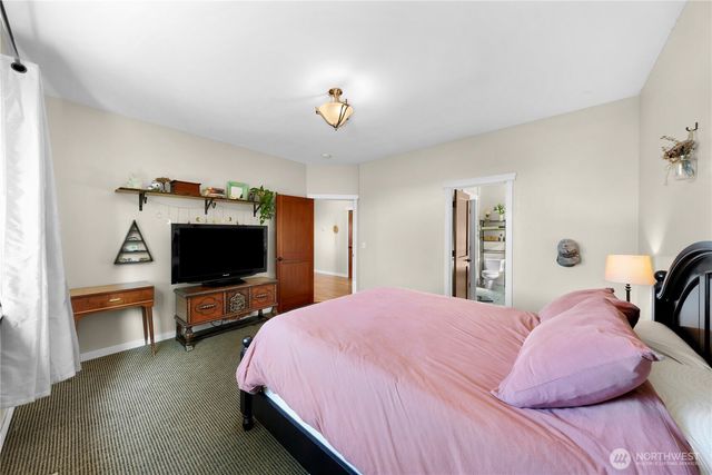 1302 Eastwood Way, Lynden, WA 98264