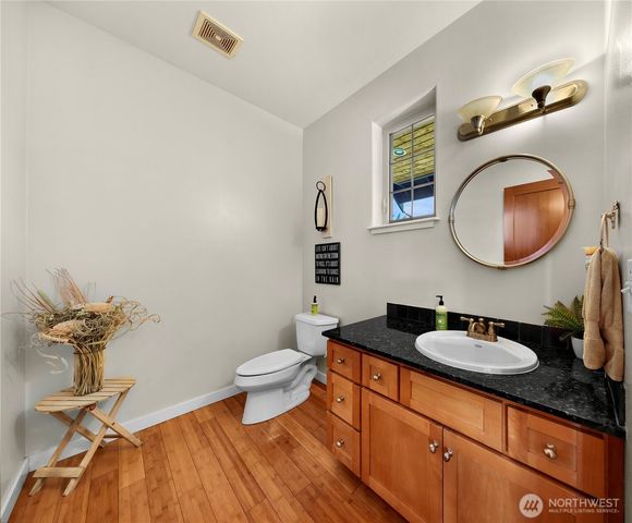 1302 Eastwood Way, Lynden, WA 98264