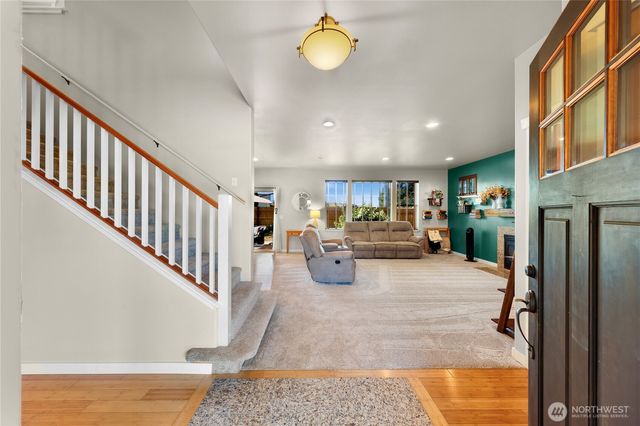 1302 Eastwood Way, Lynden, WA 98264