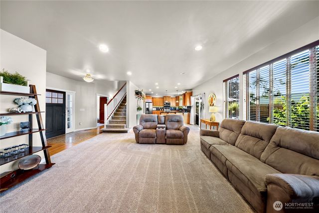 1302 Eastwood Way, Lynden, WA 98264