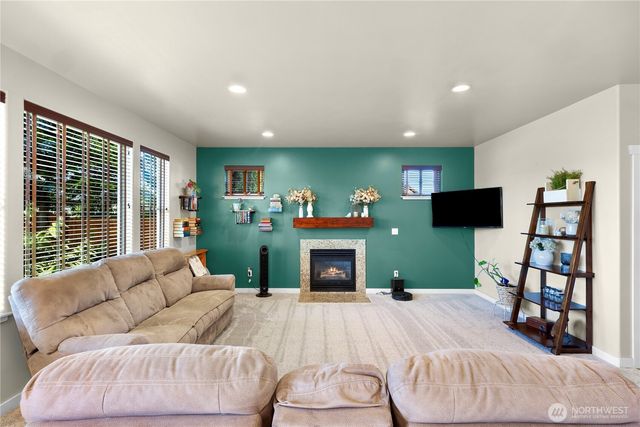 1302 Eastwood Way, Lynden, WA 98264