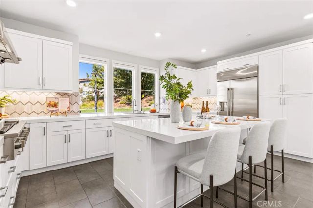 238 Chorus, Irvine, CA 92618